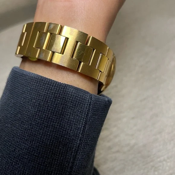 Rose gold Movado Women’s watch - Picture 4 of 6